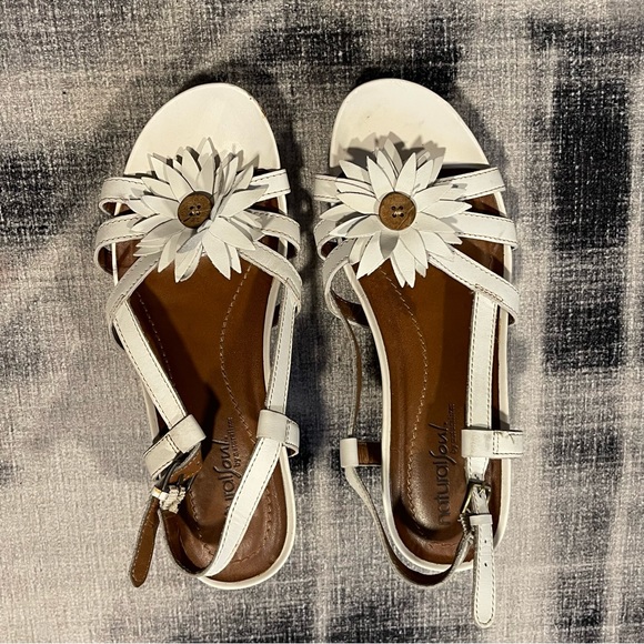 Sold - Picture 2 of 4